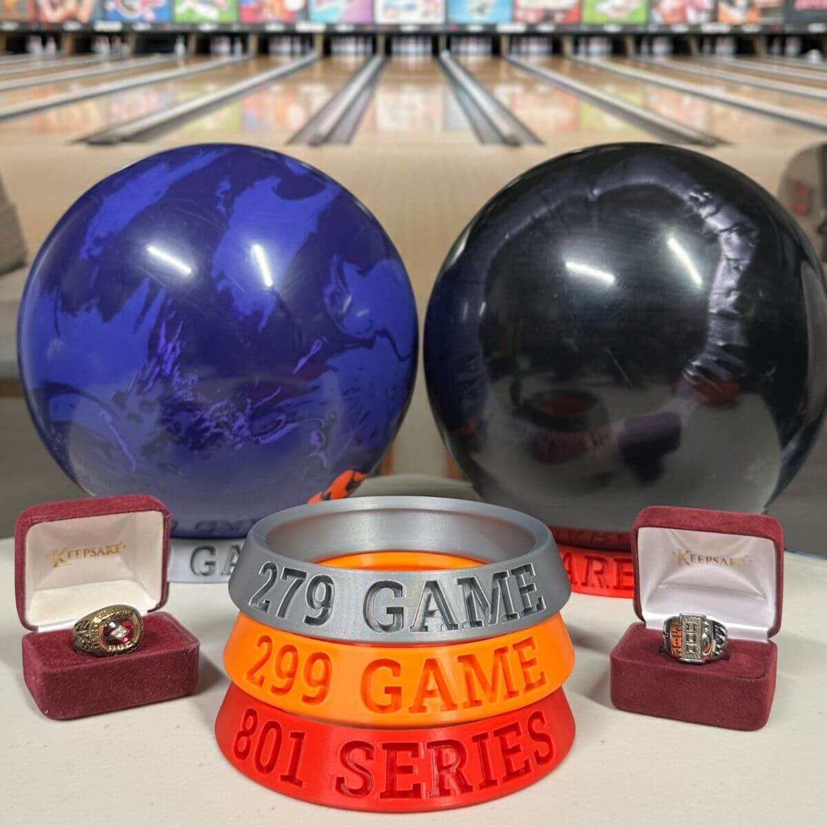 High Series Bowling Customs Rings Display